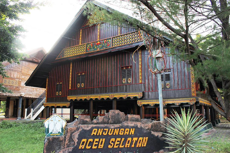 Taman Ratu Safiatuddin Taman Ratu Safiatuddin